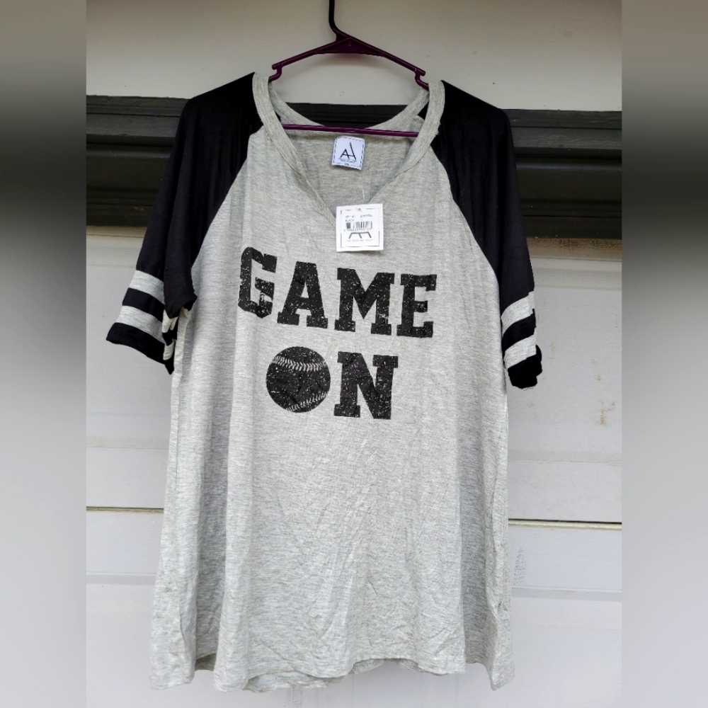 Womens Tee